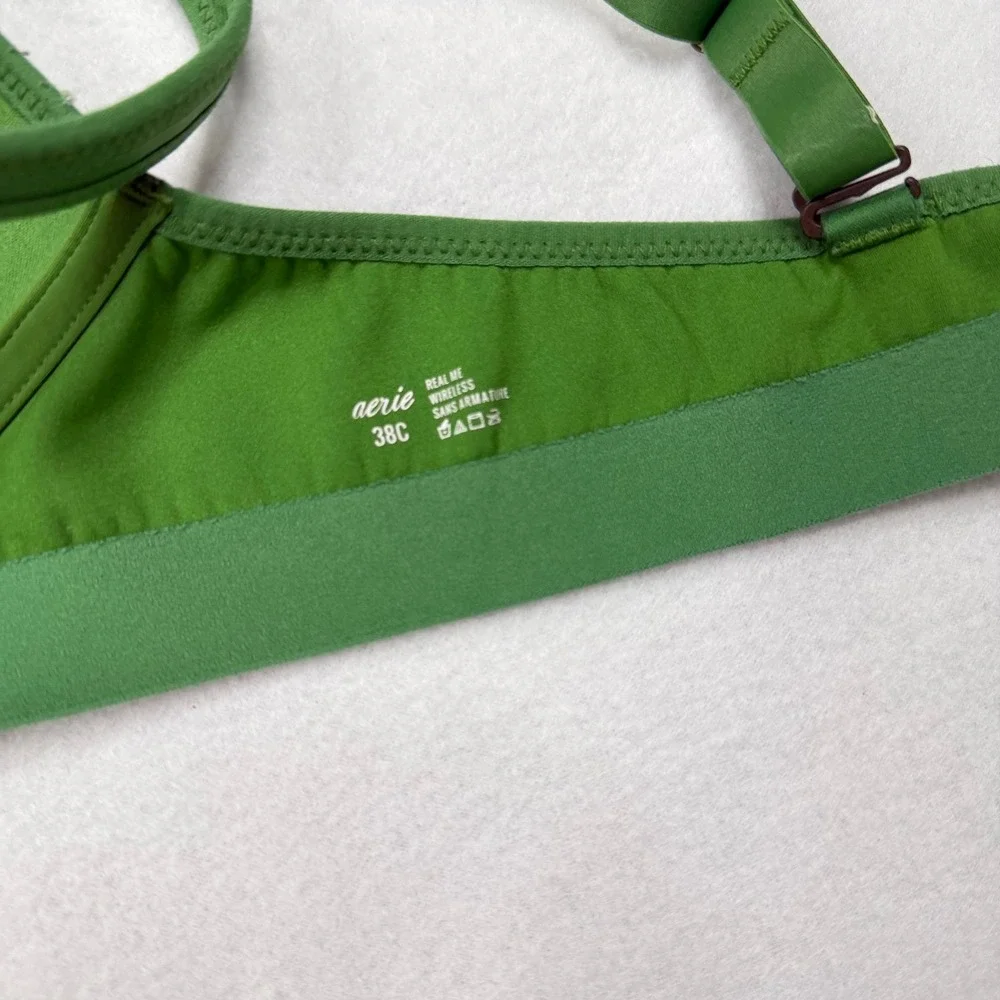 Aerie Real Me Wireless Bra 38C Green Adjustable Straps Hook Eye Closure 0265
